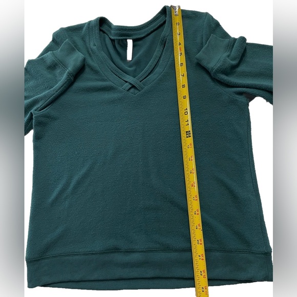 Z SUPPLY XS Deep Green Cross-Front V-Neck Long Sleeve Pullover Top Sweater - Picture 5 of 6